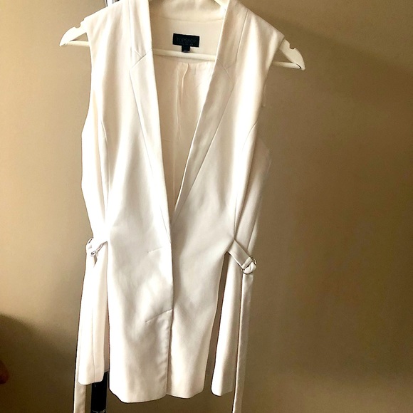 🐿 Gorgeous TopShop Sleeveless off White Vest Size 4 US Made in Romania🐿 - Picture 8 of 12